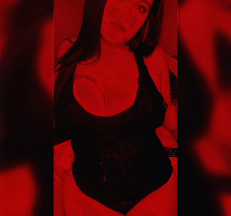 mz 34h model porn gallery