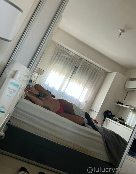 lulucrystal22 porn actress image