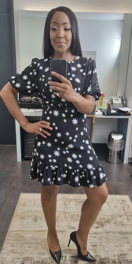 Angellica Bell star high quality gallery