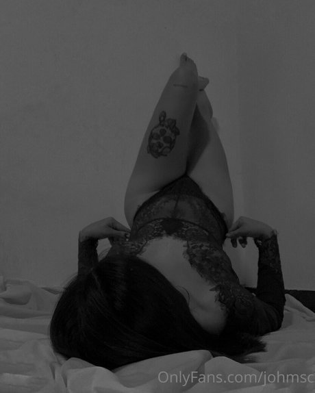 johmsc erotic star pic