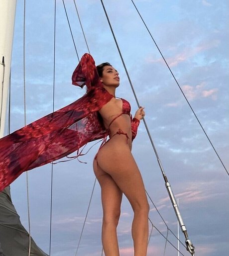 Georgia Hassarati star nude img