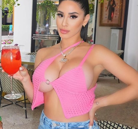 Jasleen Brar high quality actress archive