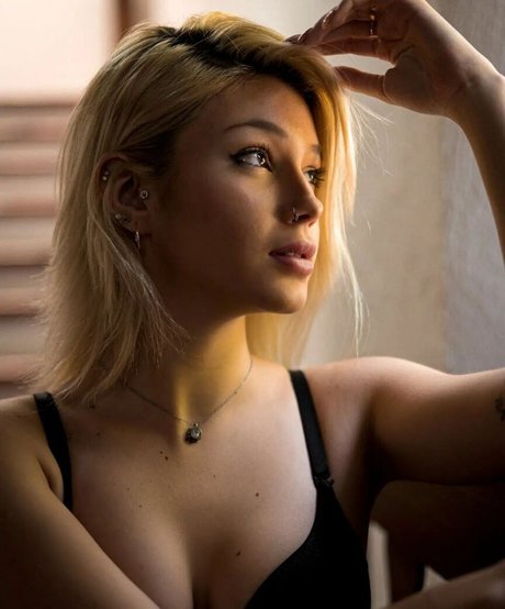 Lulaconst0 model sexy archive