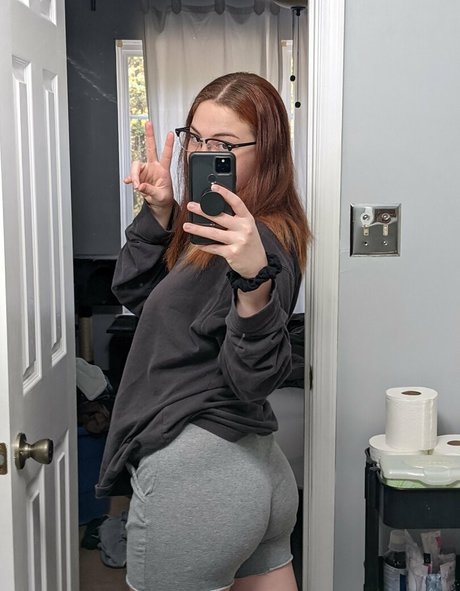 blynneolivia model top pics