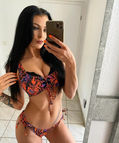 Selina Fox pornstar sex img