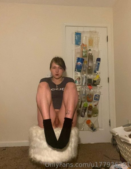 eeeruh high quality pornstar image