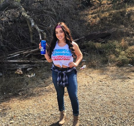 Alissandra Segura pornographic model images