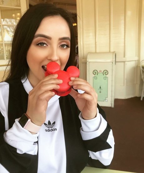 Alissandra Segura exclusive star pic