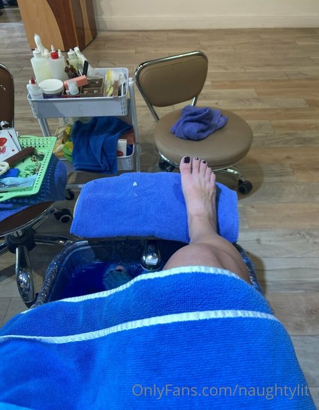 naughtylite xxx actress gallery