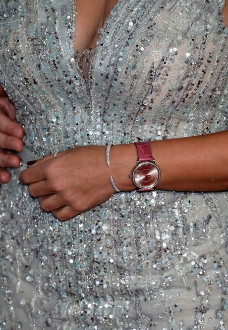 mature blonde onlyfans best photos