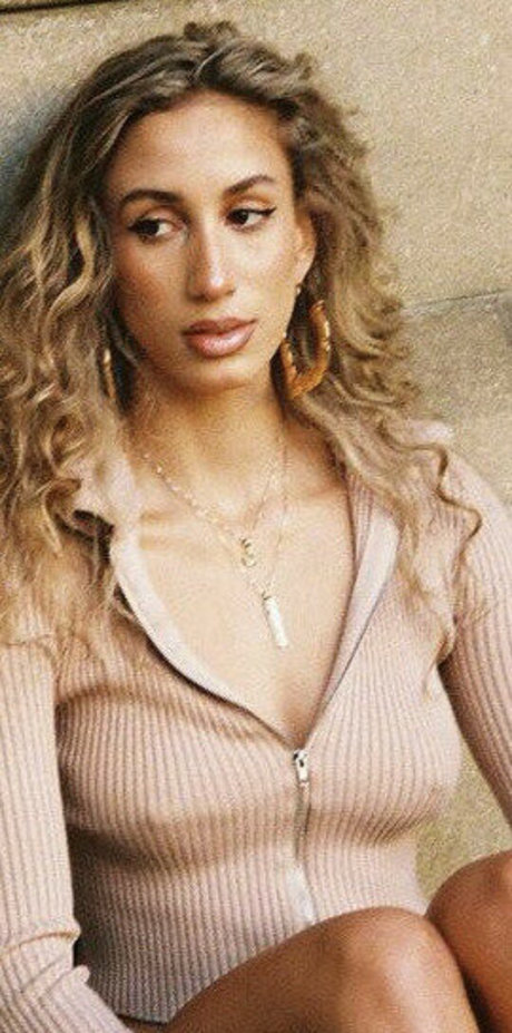 China Kelly art actress images