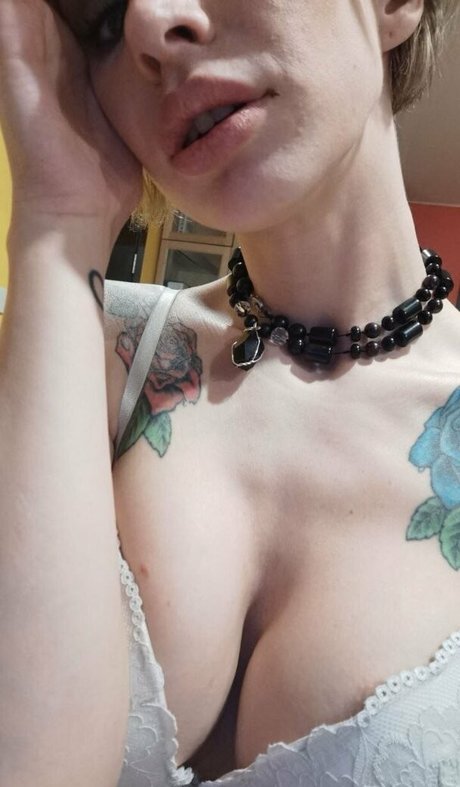 shy onlyfans art nude photo