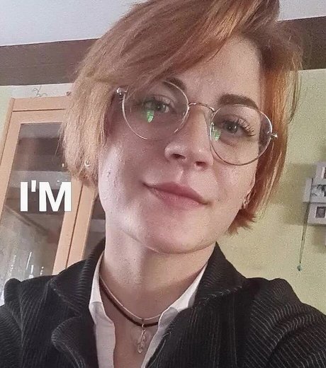 Caroline Haas perfect model galleries