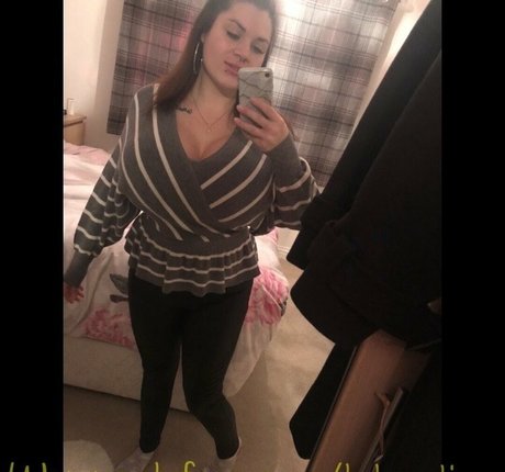 lolaceline star adult pics