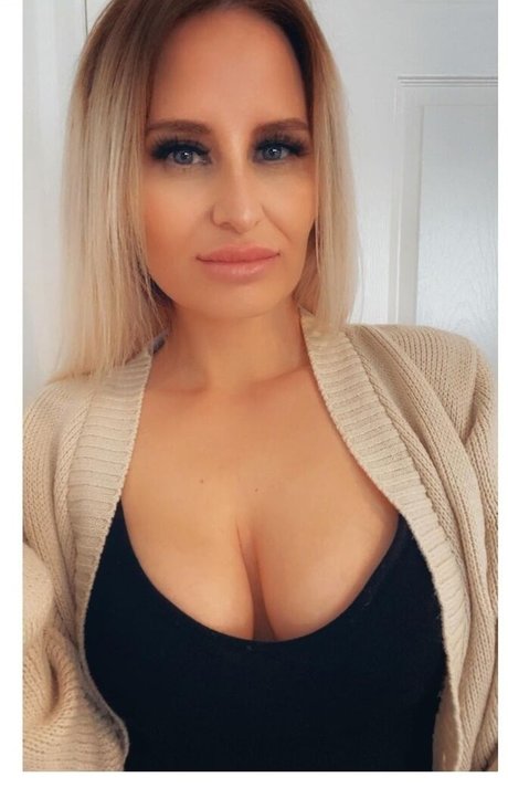 bunny fitch_ naked model photo