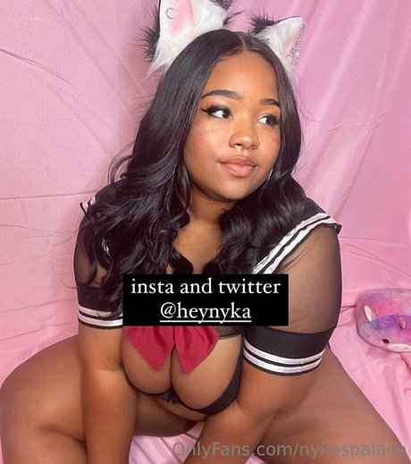 nykaspalace sex star photo