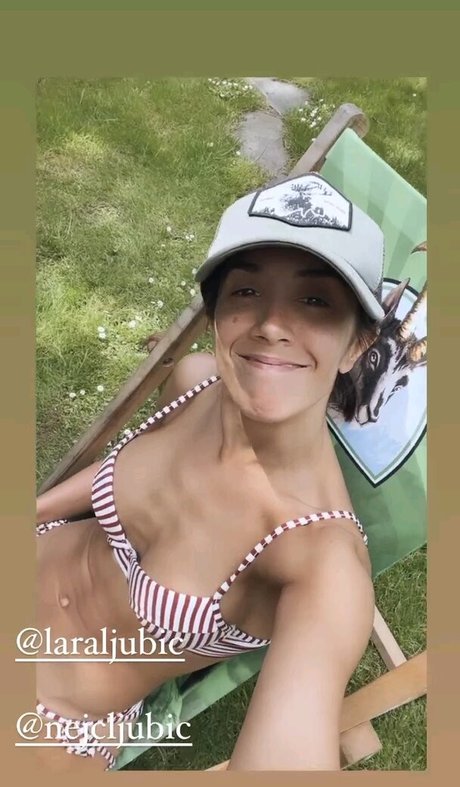 Janette Manrara sexy actress gallery