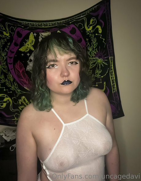 teen fisting onlyfans hot naked img