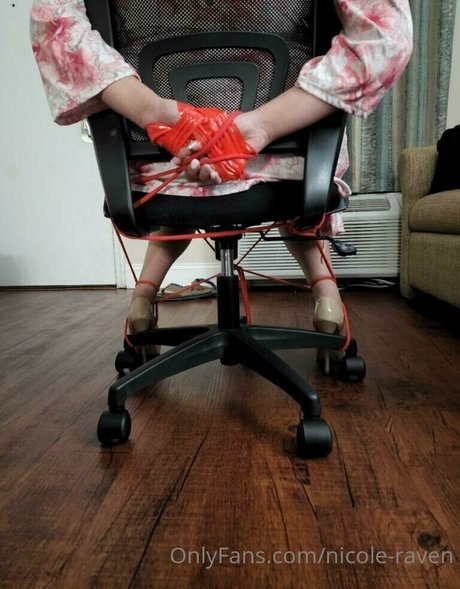 nicole raven nudes actress galleries