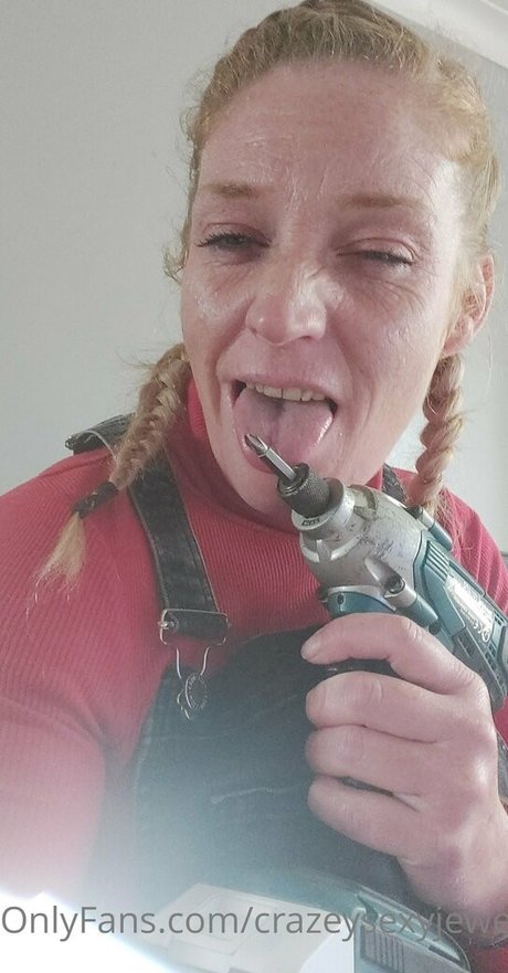 crazeysexyjewels pretty actress pic