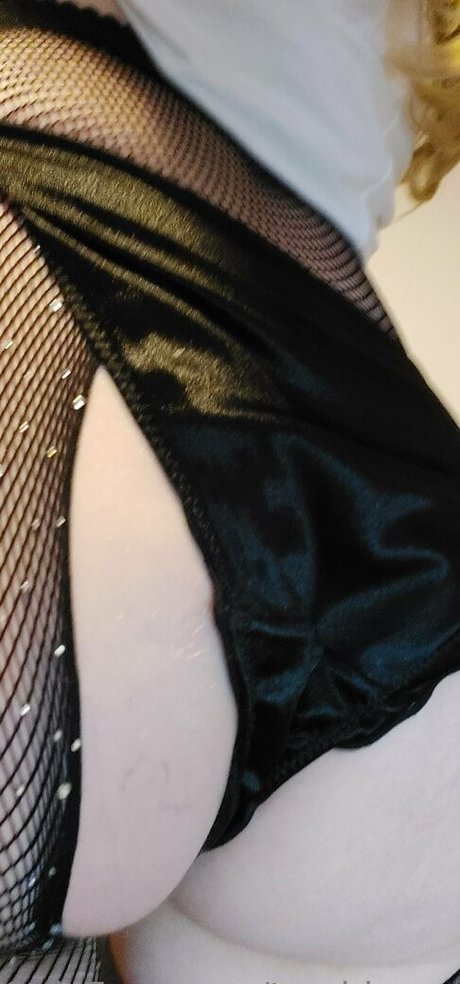 trashbunnyro model naked photos