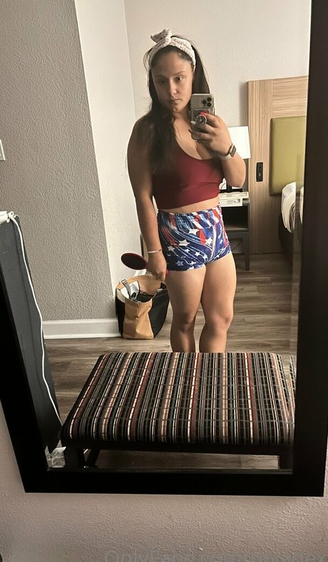 reyadex adult star image