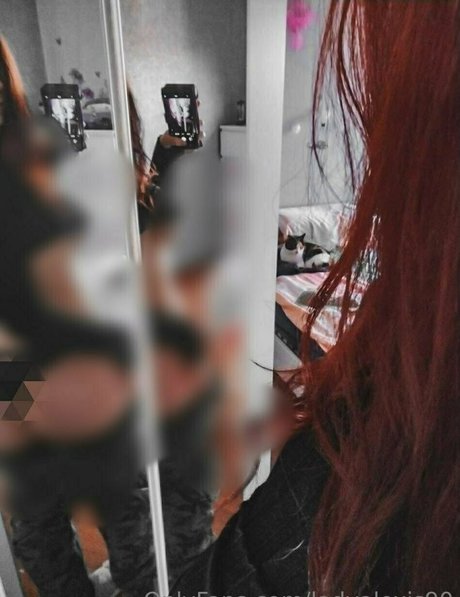 ladyalexis90 hot model photos