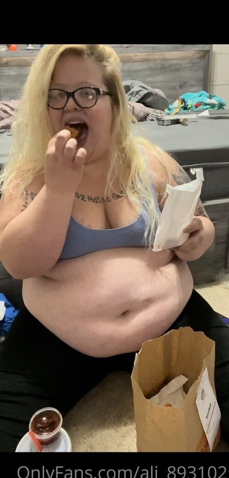 ali 893102 perfect pornstar image