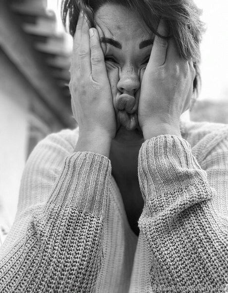 vicalouquafree actress images