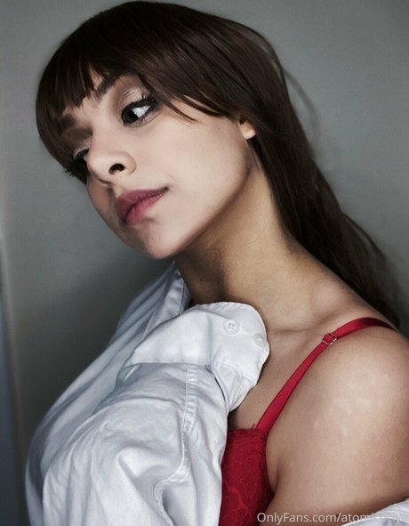 atomicpriya perfect model images