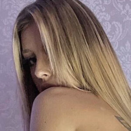 Littlemissblond free pornstar image