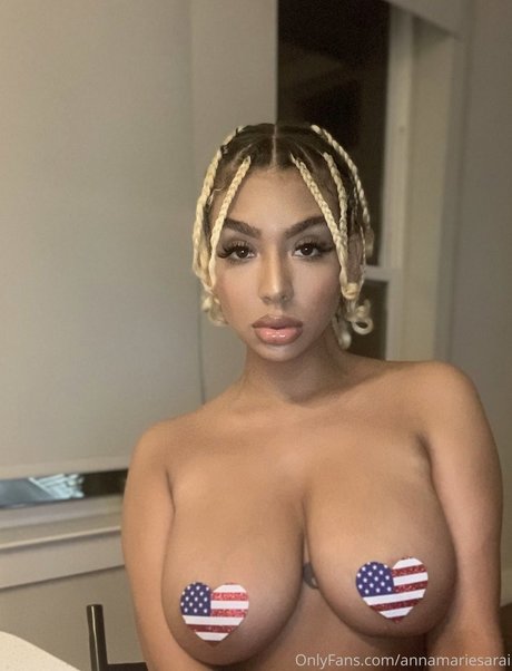 Annamariesarai model perfect photos