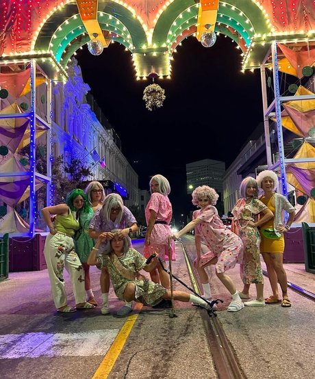 Avery Trail model erotic pic