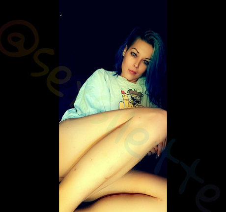 pool threesome onlyfans porno photo