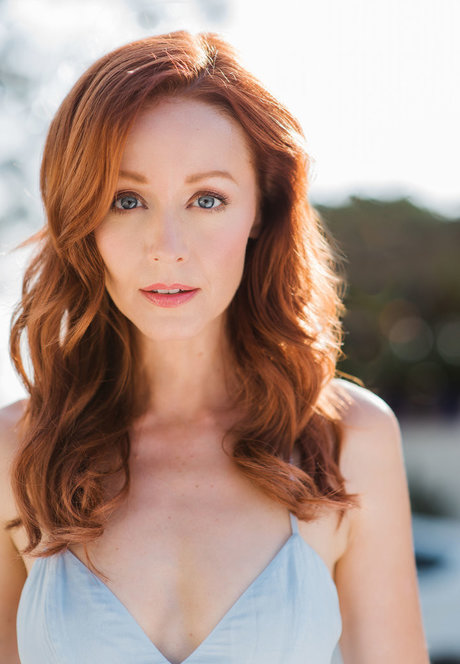 Lindy Booth adult model pictures