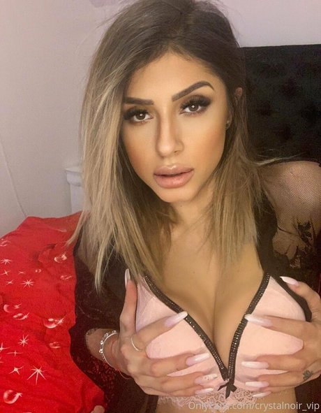 crystalnoir vip hot actress pics