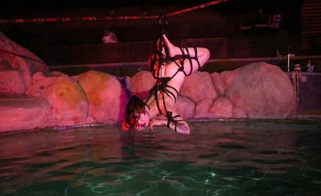 anastasiabrokelyn hot actress images