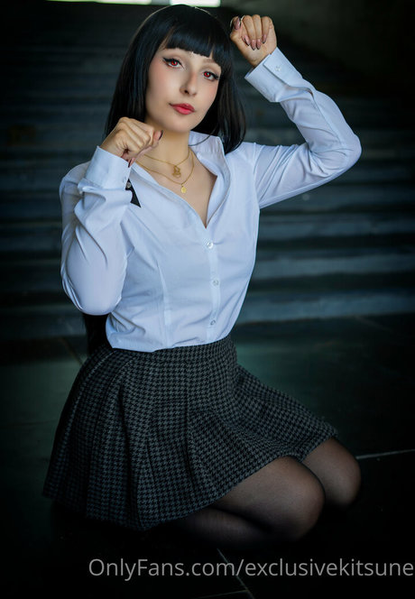 exclusivekitsune star naked gallery