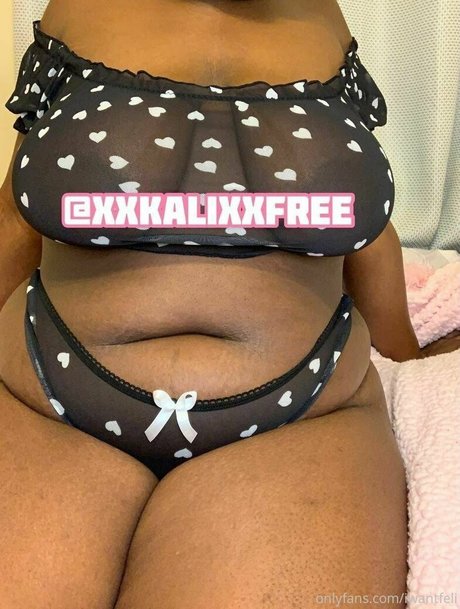 big oiled tits onlyfans nude img