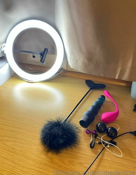 curvy cougar onlyfans hot picture