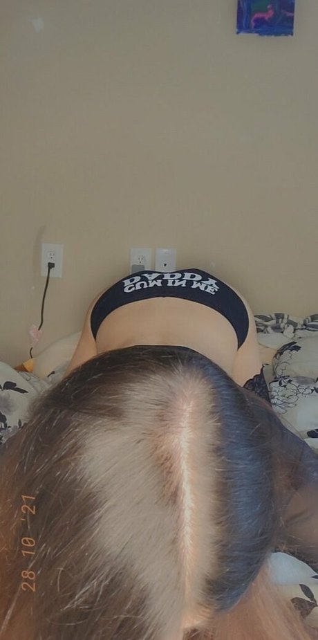 correncore naked model pic