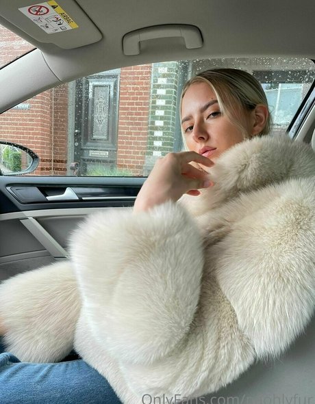 naohlyfur nudes pornstar picture