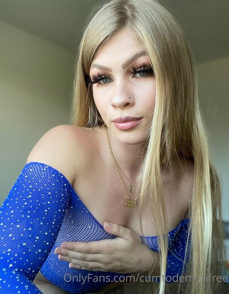 smoking onlyfans sex photo