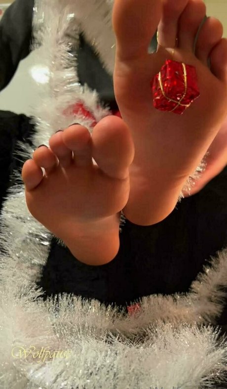 wolfpause hot star picture