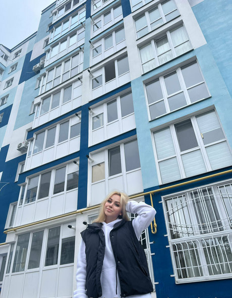 mmelaniee xxx actress galleries