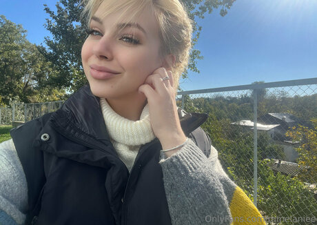 mmelaniee star naked photos