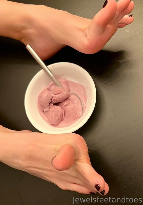 jewelsfeetandtoes free star image