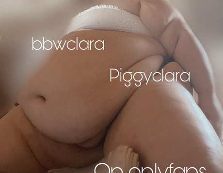piggyclara model high quality pic