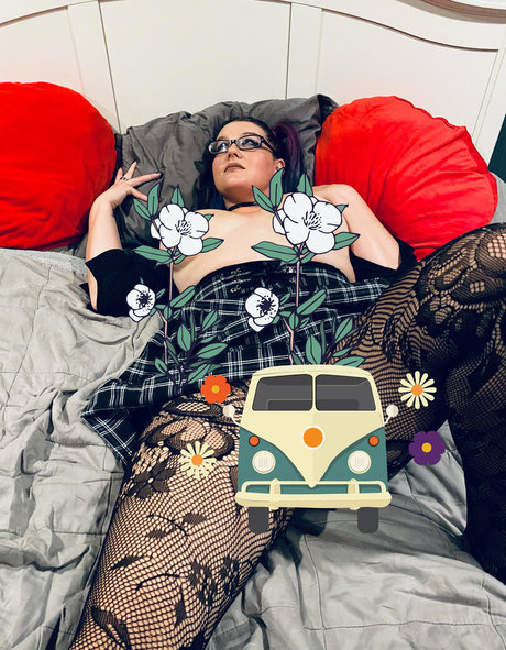 sirenreignn pornstar free archive