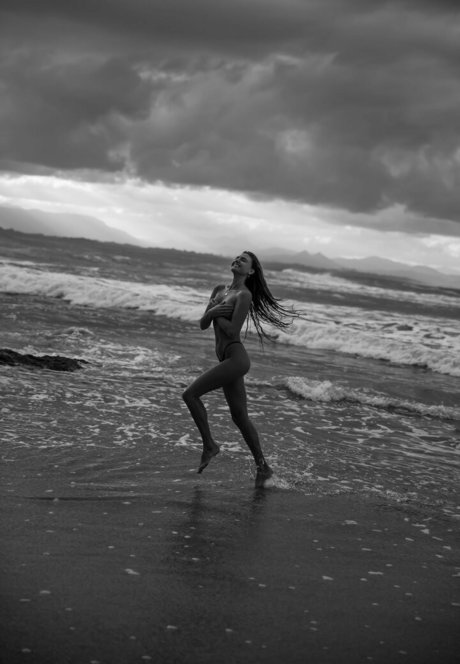 Sjana Elise Earp porn actress pictures